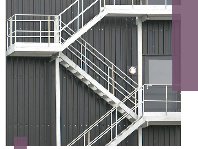 Изготовление и монтаж пожарных лестниц в Тобольске быстро и надежно