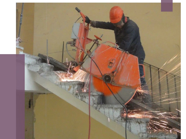 Демонтаж бетонных лестниц в Тобольске от 4575 руб. за м2 | ПРОЛЁТ-Тбл