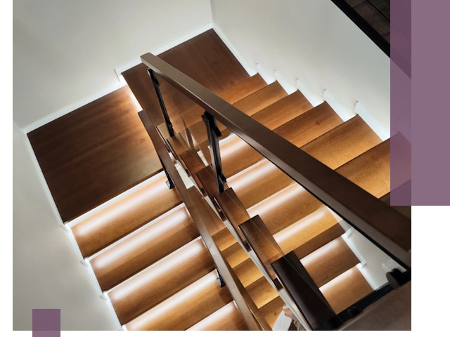 Изготовление П-образных лестниц под ключ в Тобольске