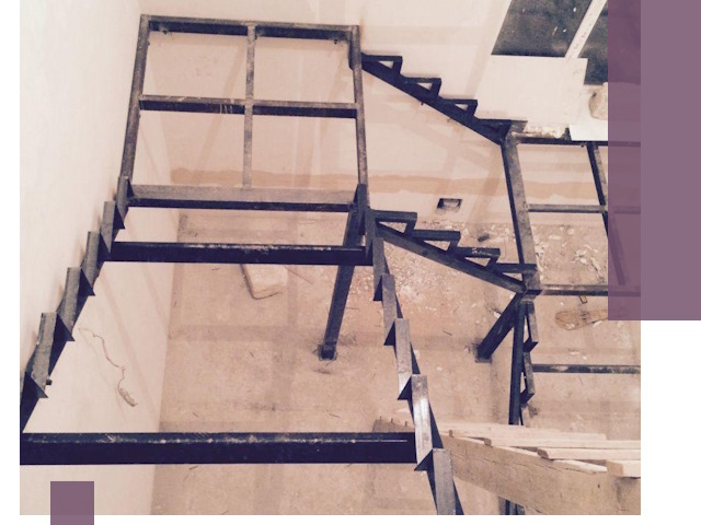 Монтаж лестниц на металлокаркасе в Тобольске быстро и качественно