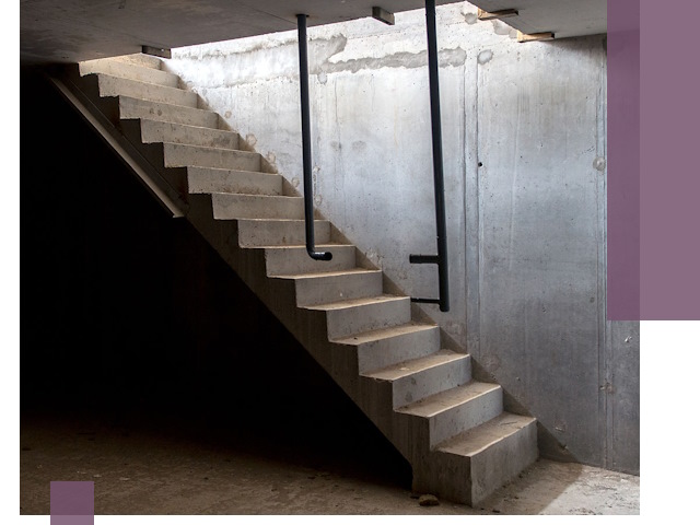 Изготовление и монтаж лестниц в подвале в Тобольске