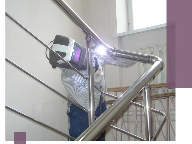 Монтаж перил и ограждений качественно в Тобольске