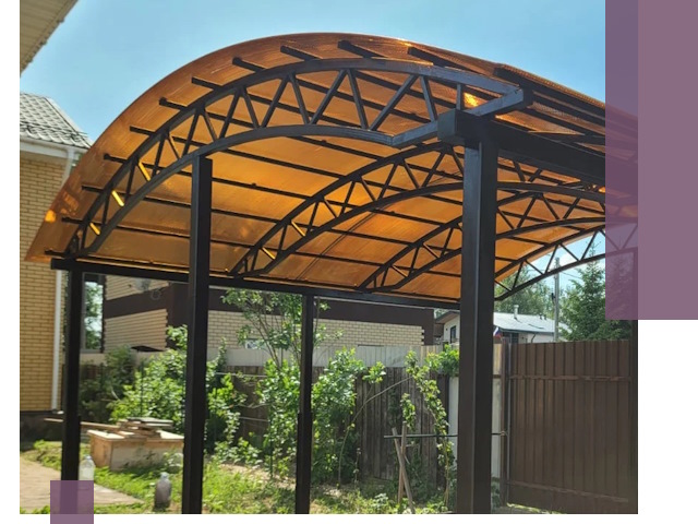 Изготовление навесов под ключ в Тобольске из качественных материалов