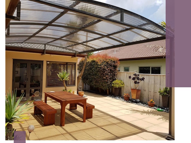 Навесы во двор под ключ в Тобольске — изготовление и монтаж