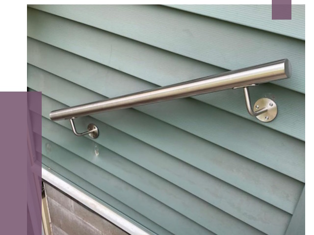 Поручни из нержавеющей стали в Тобольске от 7625 руб.  | ПРОЛЁТ-Тбл